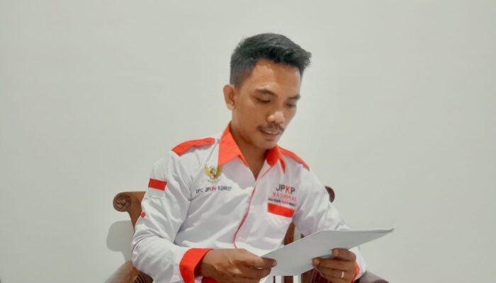 BAHAYA! Truk Bahan Curah Bebas Masuk Kapal Ferry Kendari-Konkep, JPKP Nasional Ancam Lapor Kemenhub