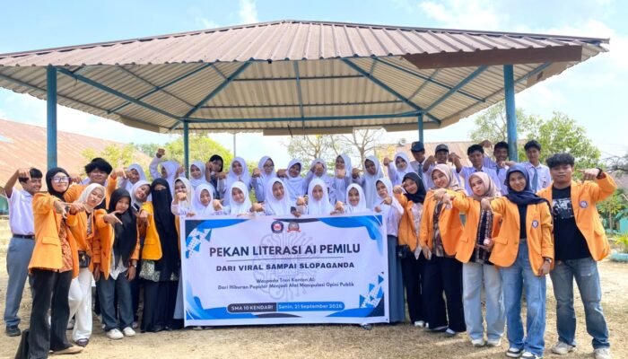 Gebrakan Baru Mahasiswa Jurnalistik, Siswa SMAN 10 Kendari Diperkenalkan Cara Cerdas Menyaring Konten AI Pemilu