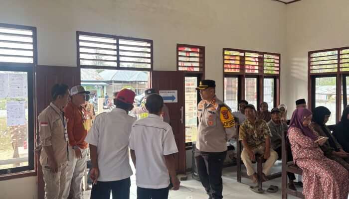 Kapolres Konawe Selatan Pantau Kesiapan Pengamanan Pilkades di Wilayah Tinanggea, Pastikan Kamtibmas Aman dan Kondusif