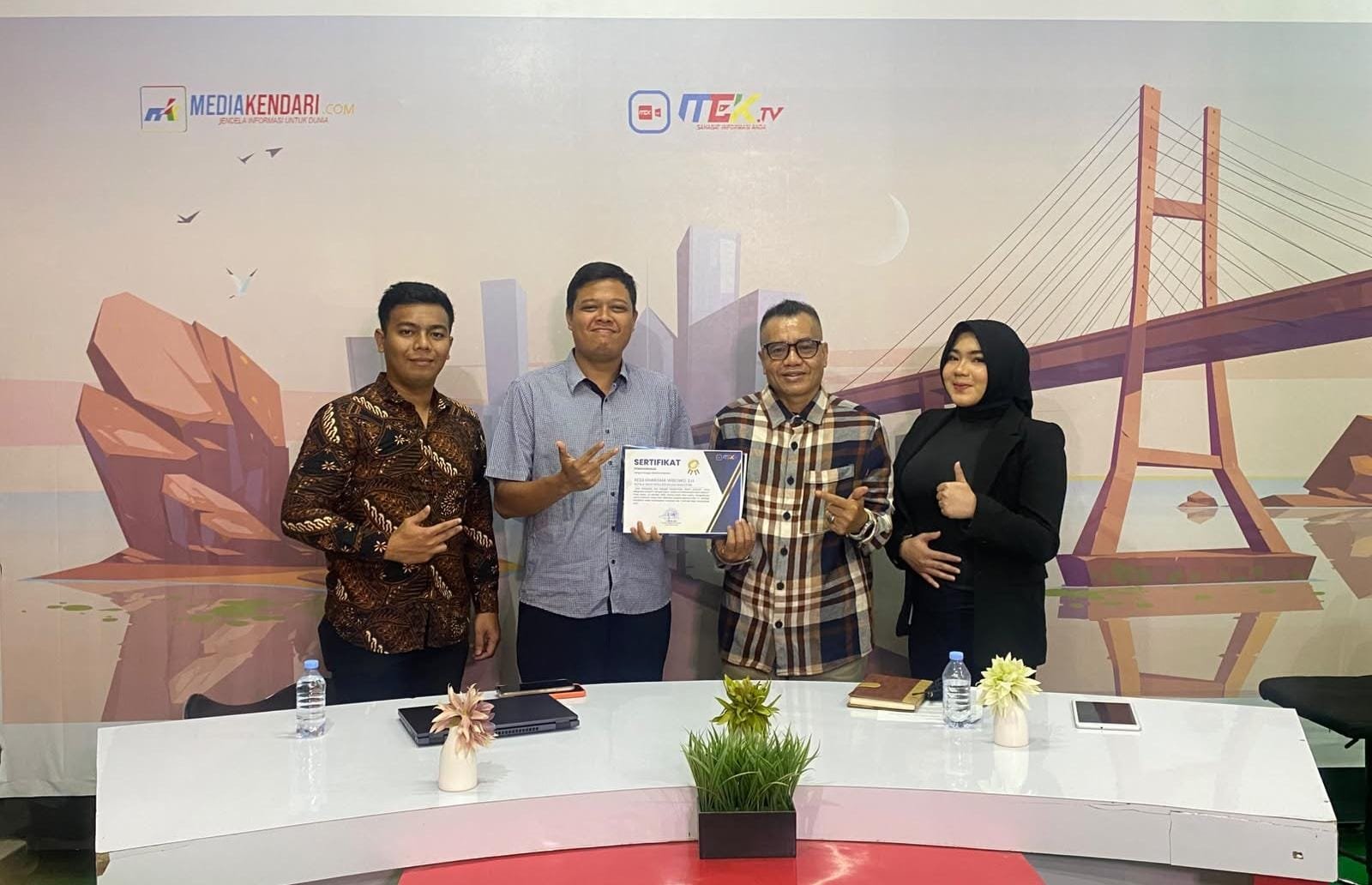 Penghargaan untuk Jaksa Intel Wakatobi atas Peran Penting dalam Kampanye Anti Judi Online